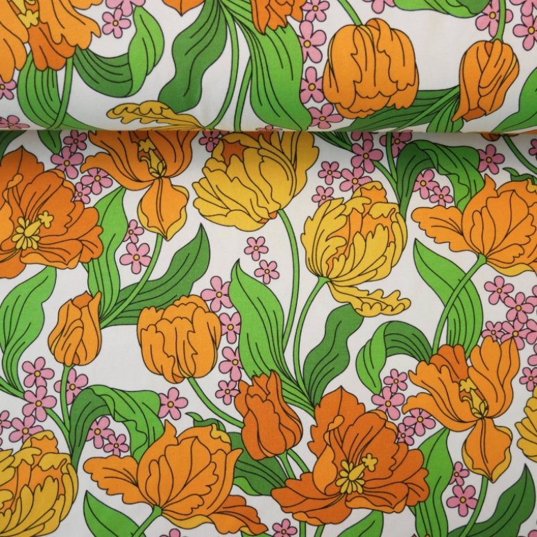 Bombastic White/Yellow - vintage in my heart