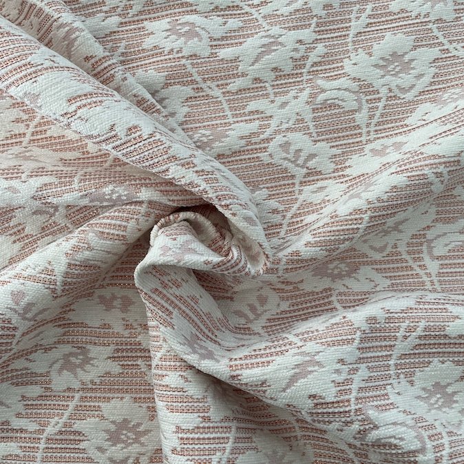 Jacquard flowers pink & white
