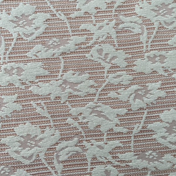 Jacquard flowers pink & white