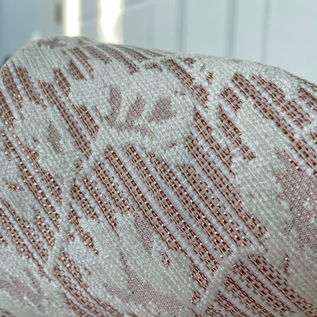 Jacquard flowers pink & white