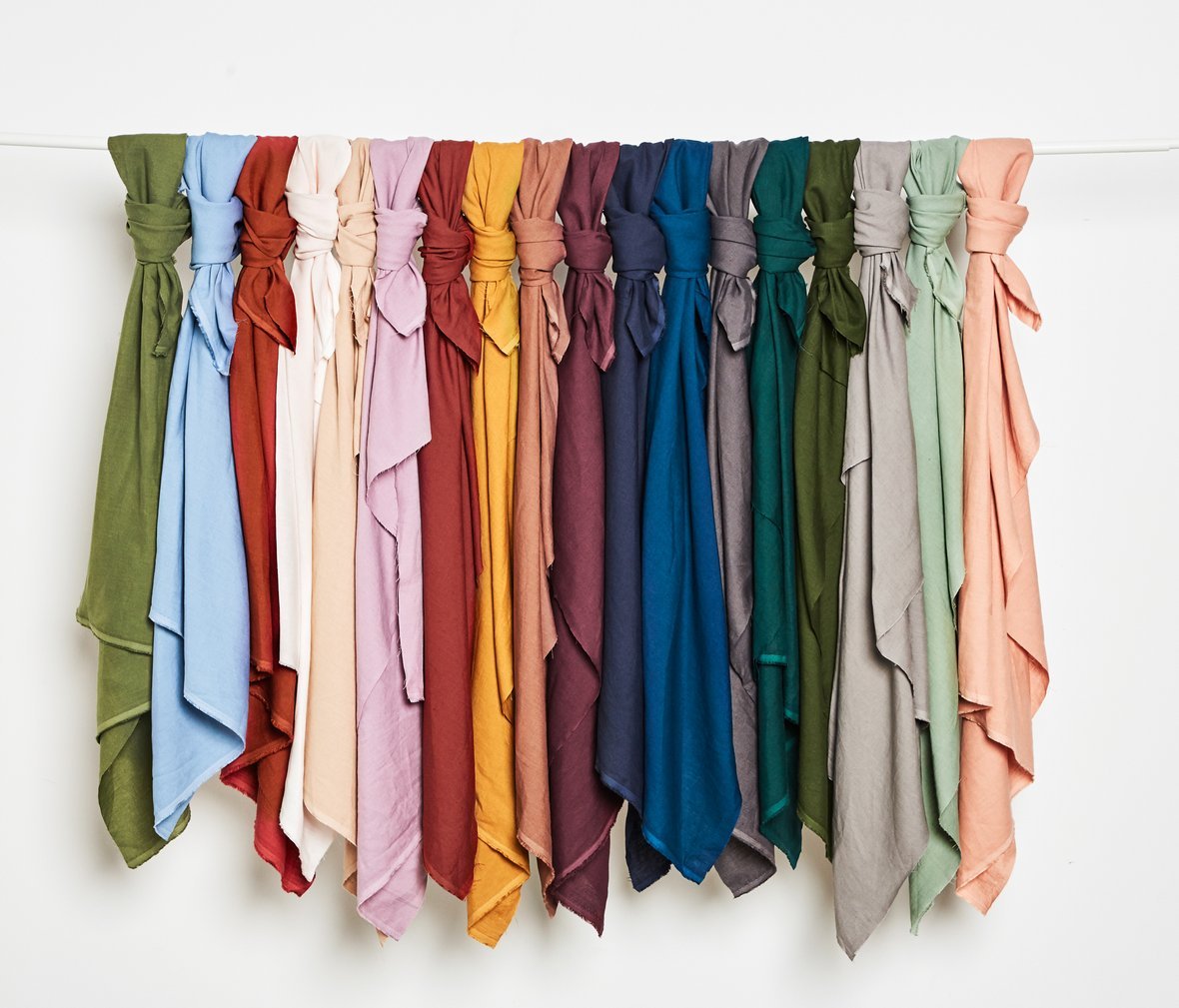 Nisa Softened Linen - mind the MAKER - Black