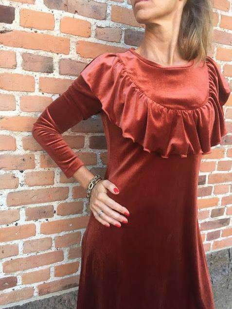 Onion symønster Topp & kjole med volant (2077)