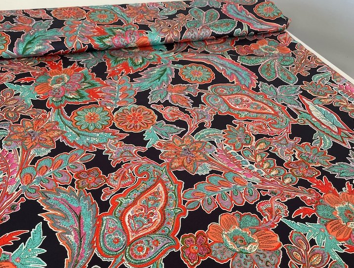 RATTI - FLORAL HAVEN - vevd stoff