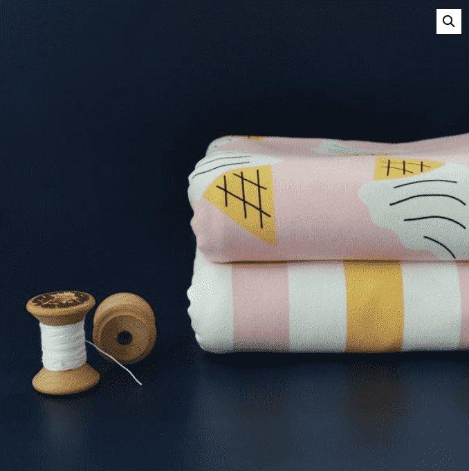 Stripes Soft Pink & Yellow - økologisk jersey Joseli Design