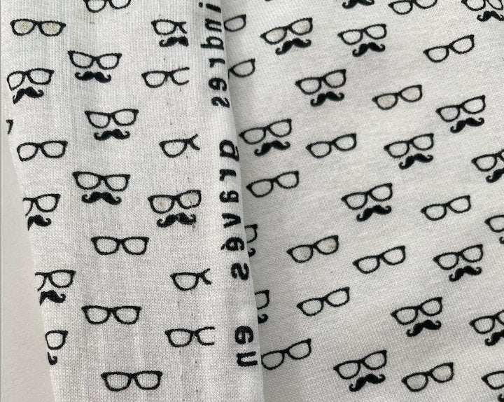 Viskosejersey Moustache & Glasses