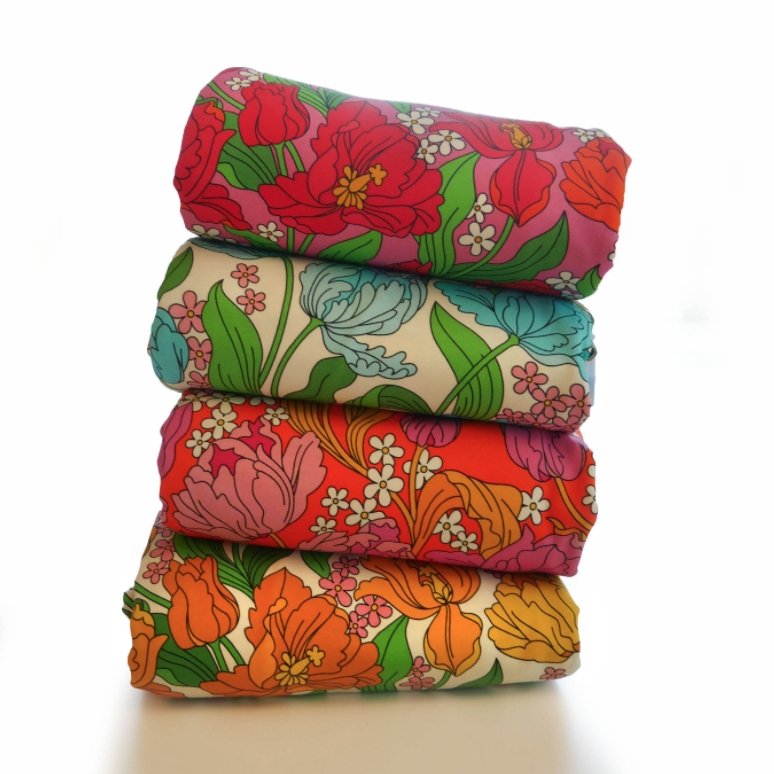 Bombastic White/Yellow - vintage in my heart